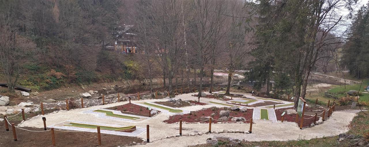 Hotel Trayal Kruševac Esterno foto