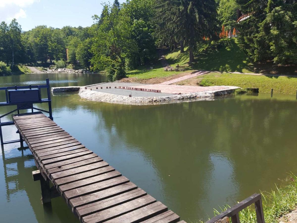 Hotel Trayal Kruševac Esterno foto